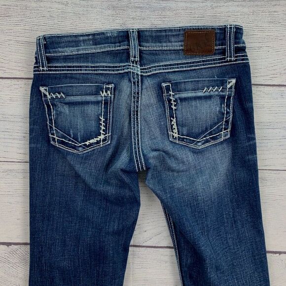 BKE Capri Jeans sz 28 Dark Wash Starlite Low Rise Raw Hem 24" inseam - Picture 7 of 11